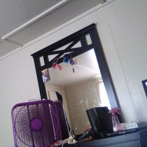 Meet your Posher, Profit